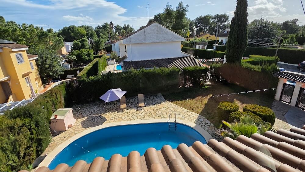 Property 2458 - Image 48